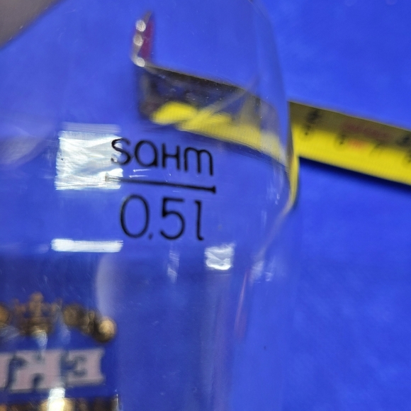 Set of 3 pilsner beer glasses from Europe. - Picture 6 of 9